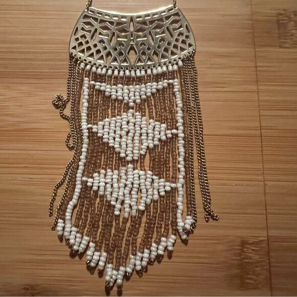 STELLA & DOT Avalon Fringe Necklace BEADED DANGLES BIB Gold Tone WHITE SEED BEAD - Picture 1 of 7